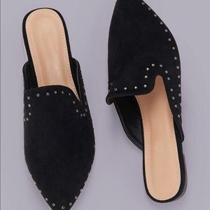 Black flat mules
